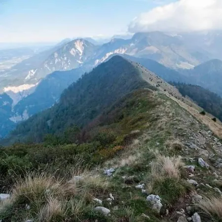 A In The Alps For Hiking, Cycling, Skiing * יסניצה