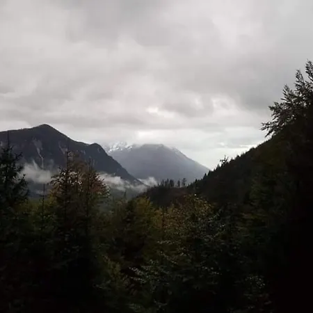 A In The Alps For Hiking, Cycling, Skiing Сasa de vacaciones Jesenice