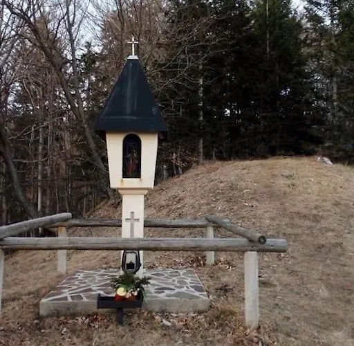 A In The Alps For Hiking, Cycling, Skiing Nyaraló Jesenice