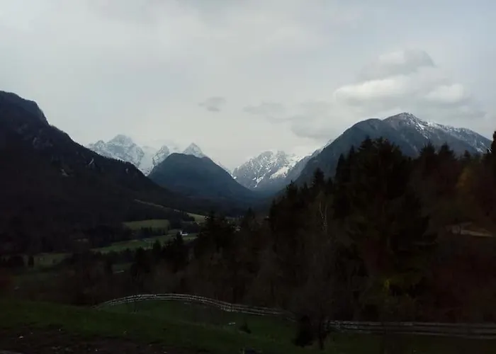 A In The Alps For Hiking, Cycling, Skiing بيت للعطل *