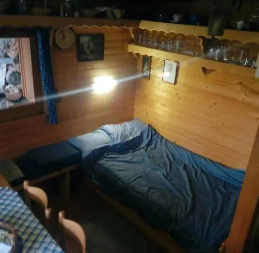 Nyaraló A In The Alps For Hiking, Cycling, Skiing Jesenice